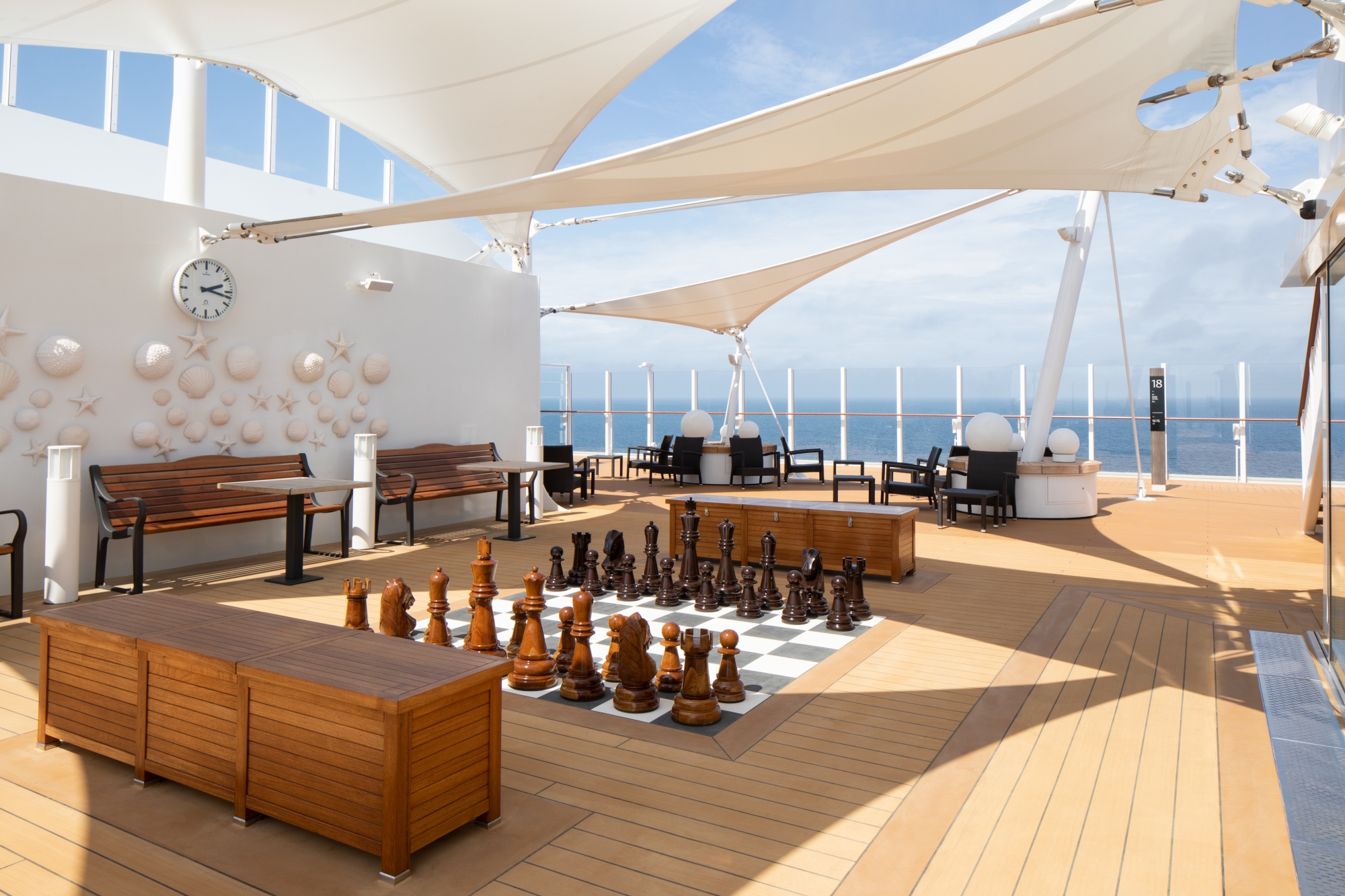 MyCruise P&O-Cruises Iona Offentlige-arealer Teater-underholdning3